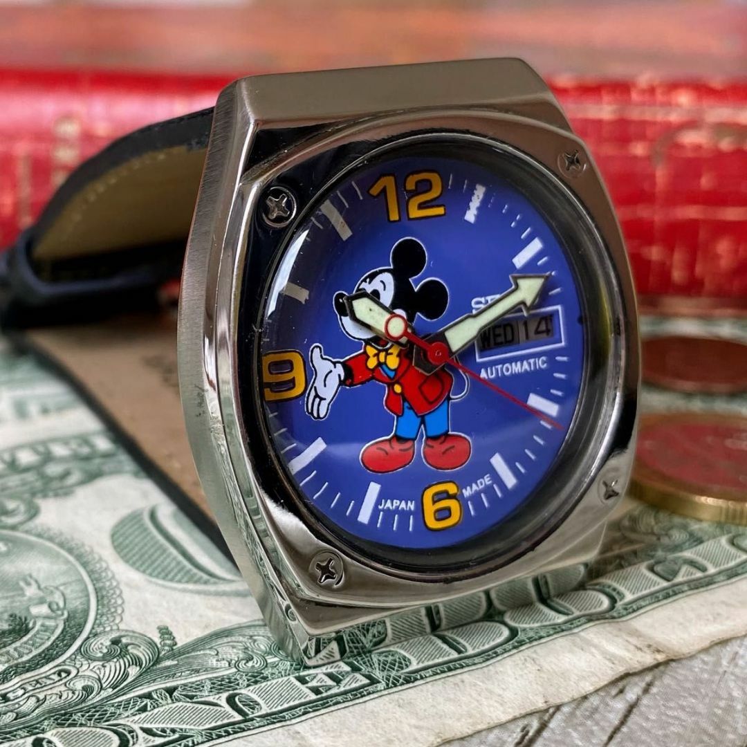 SEIKO(セイコー)の【レトロなミッキー】セイコー メンズ腕時計 パープル 自動巻 ヴィンテージ メンズの時計(腕時計(アナログ))の商品写真