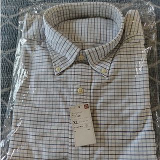 ユニクロ(UNIQLO)のユニクロ　UNIQLO　オックスフォードチェックシャツ　XL ブルー　長袖　新品(シャツ)