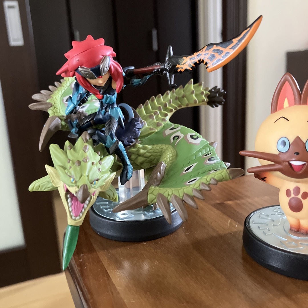 外箱不良宅配便送料無料 リオレイア&シュヴァル ナビルー amiibo