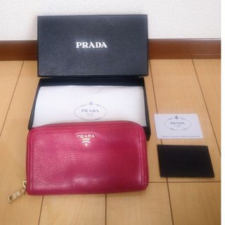 プラダ(PRADA)のみいたん様専用！　PRADA　プラダ　ピンク　長サイフ　長財布(財布)