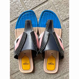 フェンディ(FENDI)のFENDI サンダル(サンダル)