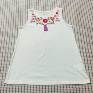 グローバルワーク(GLOBAL WORK)の女子　グローバルワーク　白色　ボタニカル柄　タンクトップ　120〜130㎝(Tシャツ/カットソー)