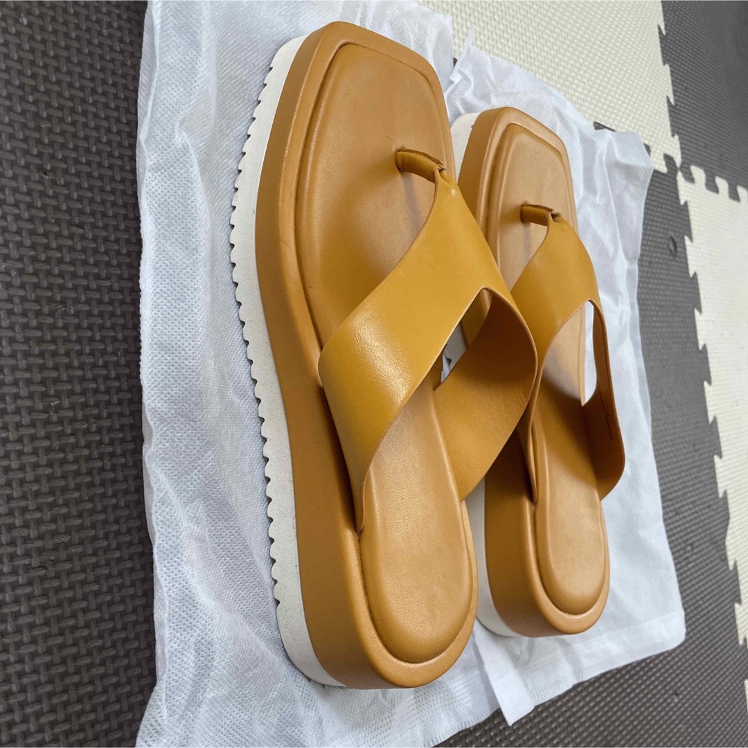 GU(ジーユー)のGU  厚底ビーチサンダル　オレンジ レディースの靴/シューズ(ビーチサンダル)の商品写真