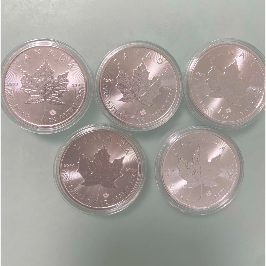 2020年 カナダ メイプルリーフ銀貨 1オンス5枚セット　 カプセルケース付のサムネイル