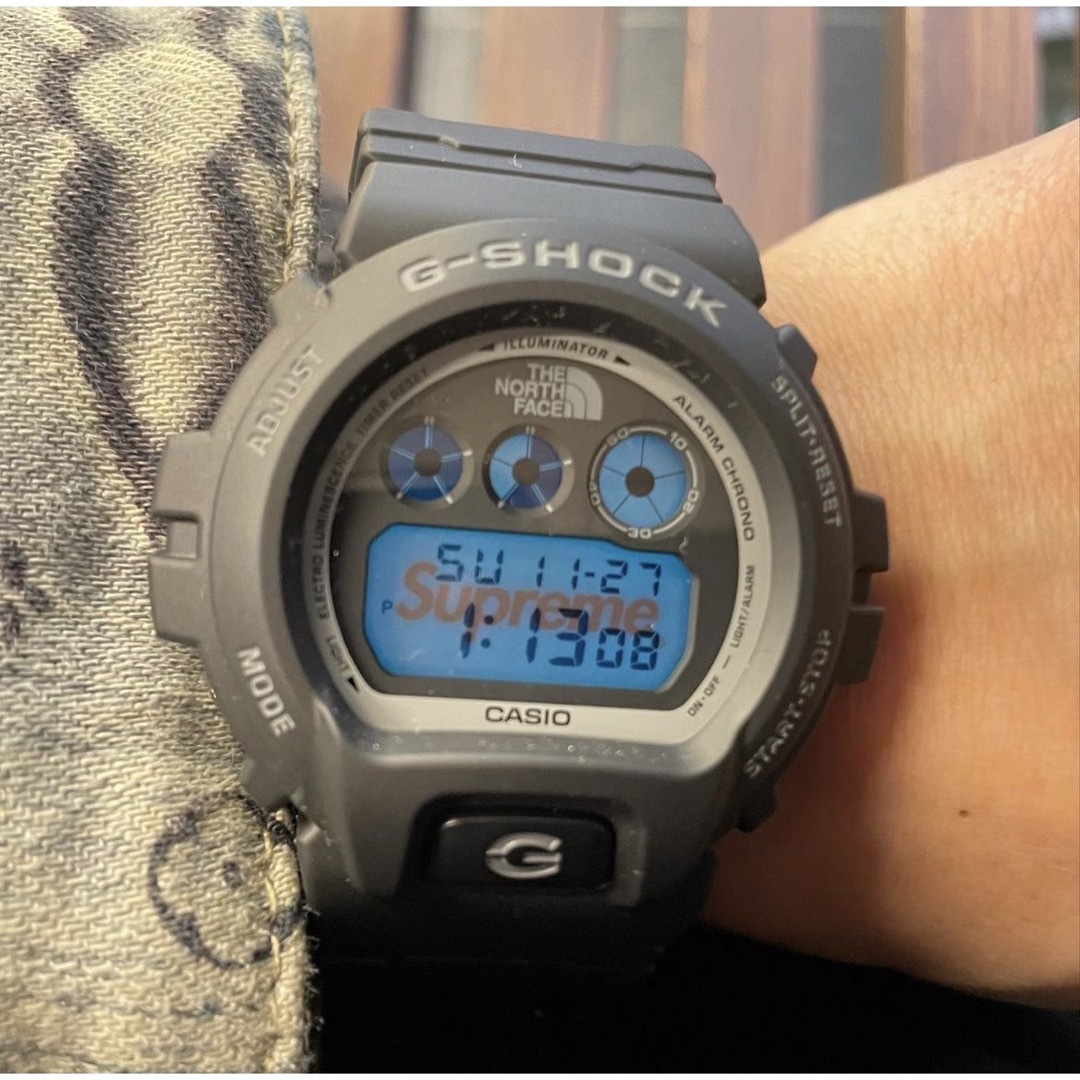 Supreme(シュプリーム)のSupreme®/The North Face® G-SHOCK Watch メンズの時計(腕時計(デジタル))の商品写真