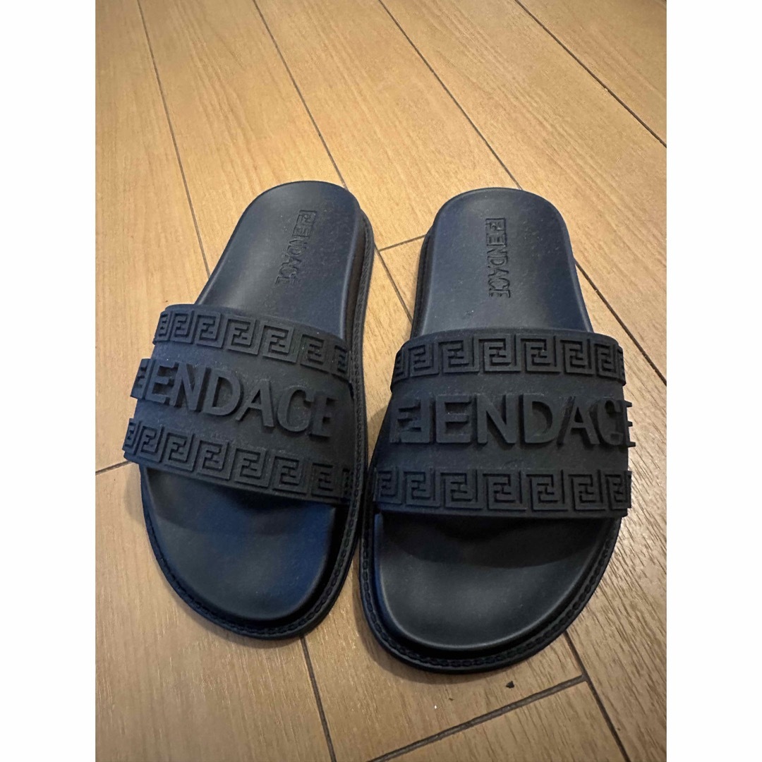 Versace FENDI フェンダーチェサンダル | フリマアプリ ラクマ