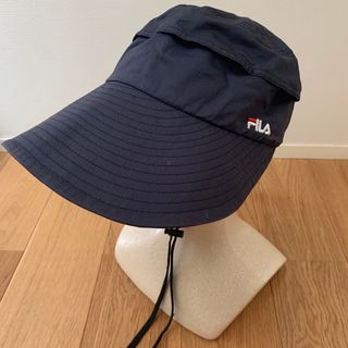 フィラ(FILA)のFILA フィラ つば大きめキャップ キャップ　帽子 ネイビー　紺色(キャップ)