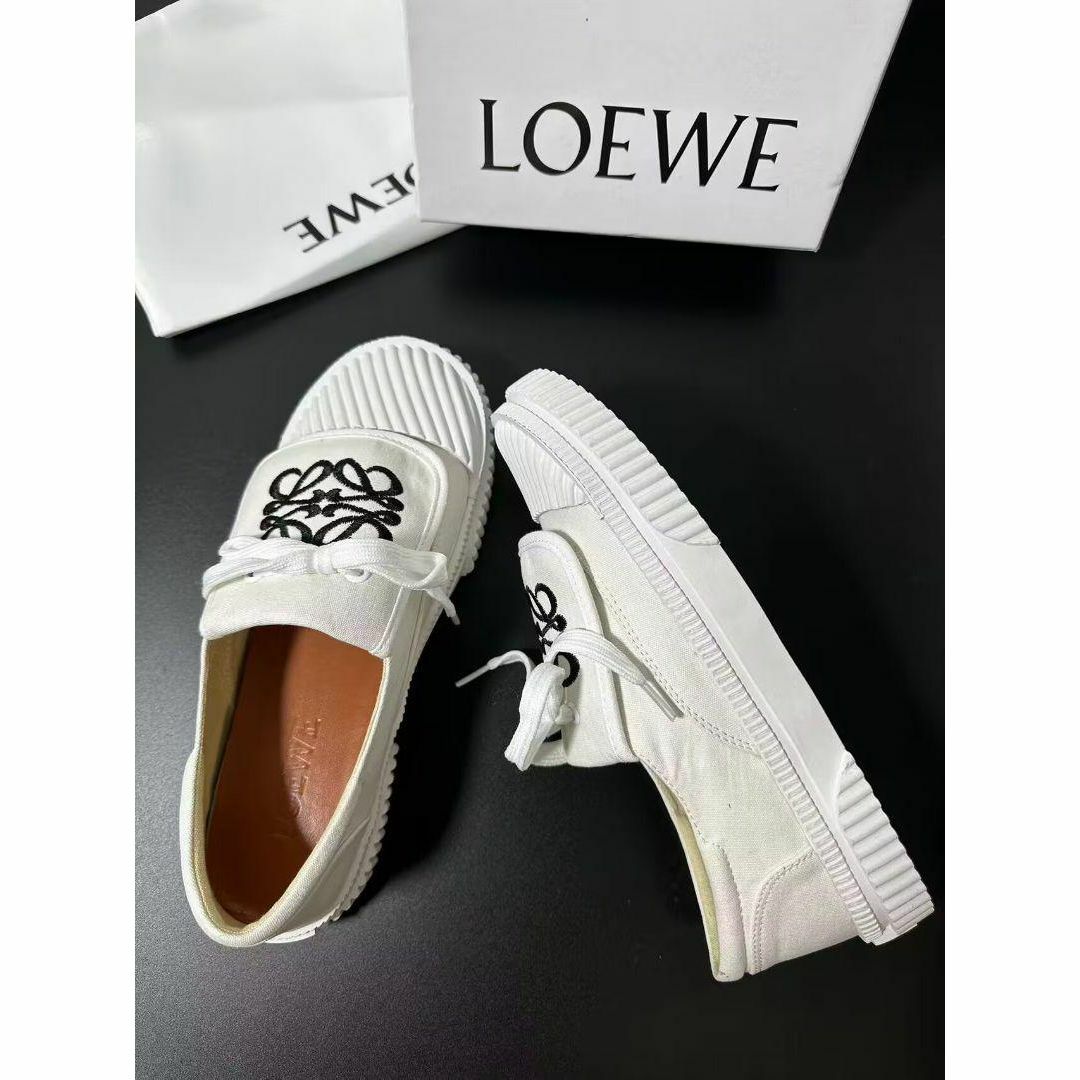 LOEWE 刺繍スニーカー | belspartner.com