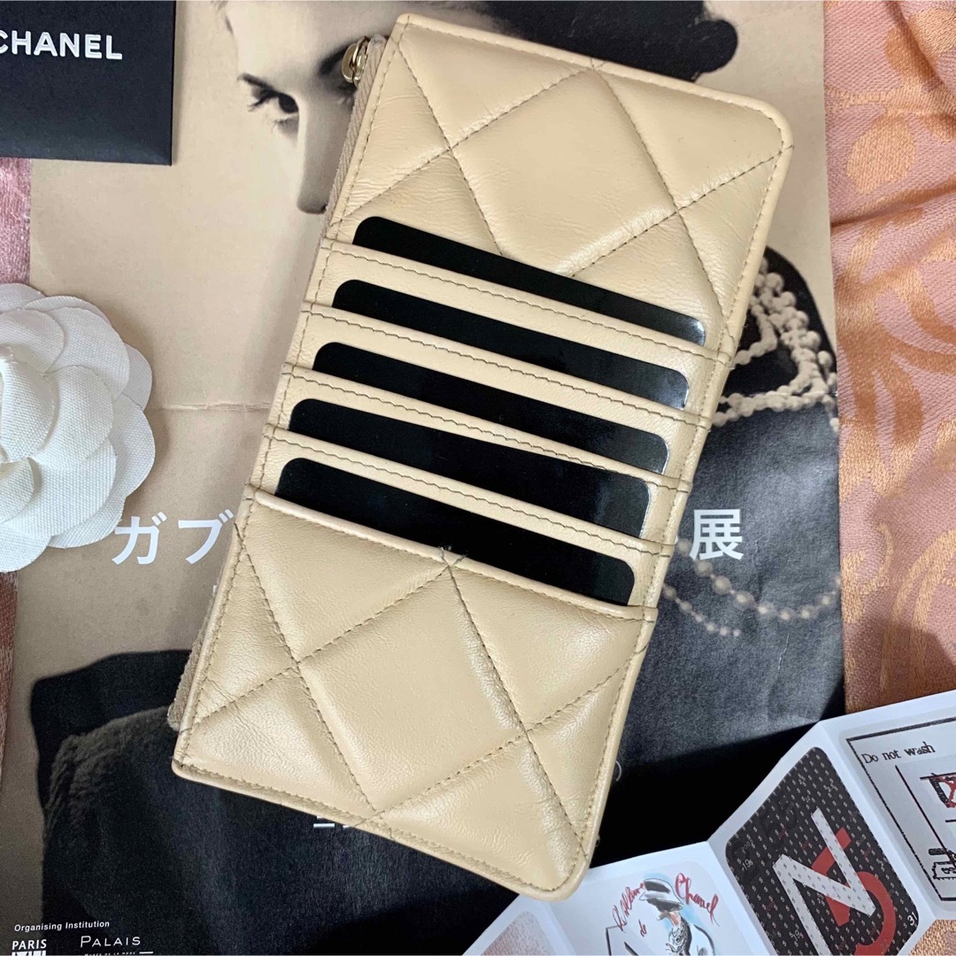 CHANEL シャネル19 カードケース フラグメントケース スリムウォレット