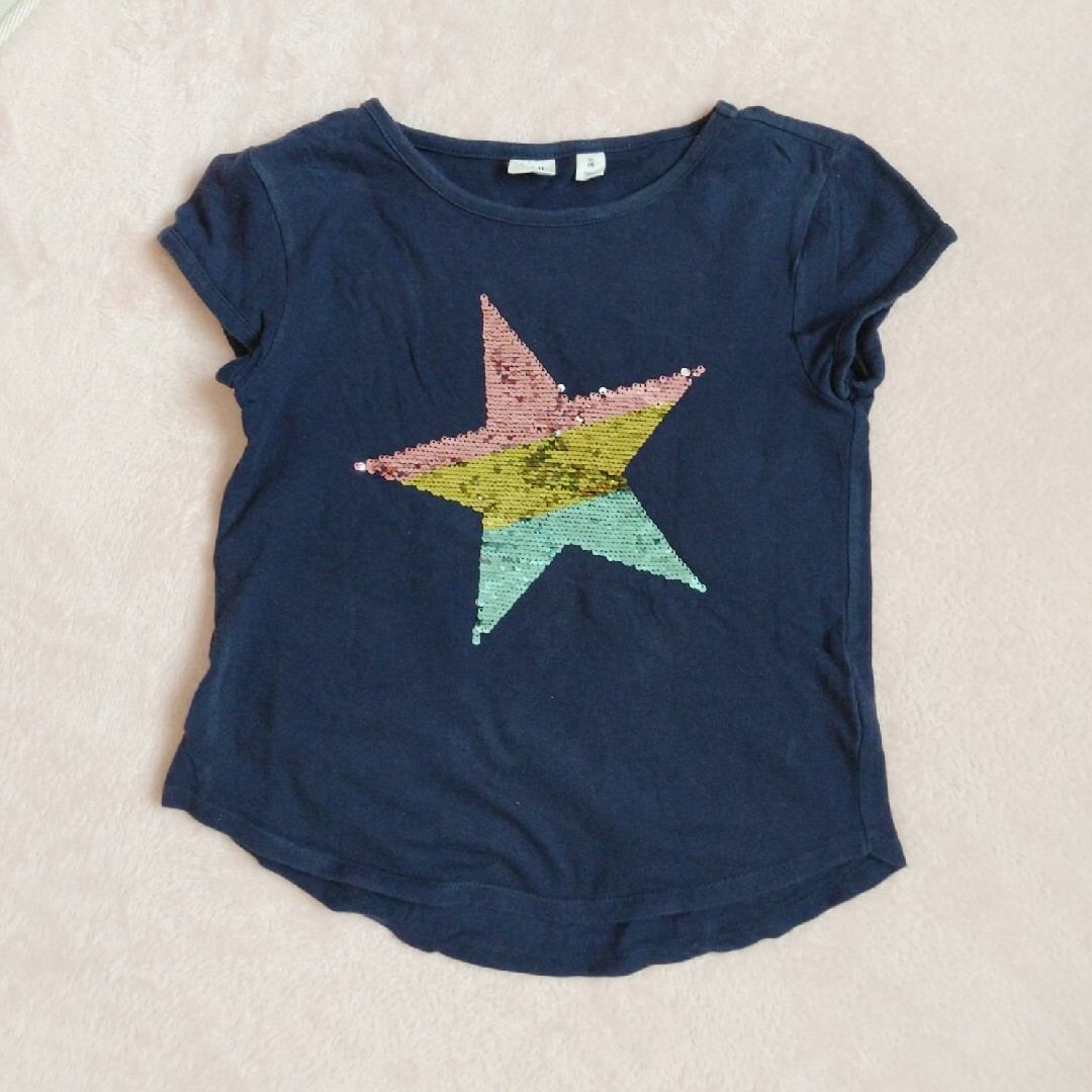 GAP Kids(ギャップキッズ)のGAP H&M Tシャツ2枚セット130cm キッズ/ベビー/マタニティのキッズ服女の子用(90cm~)(Tシャツ/カットソー)の商品写真