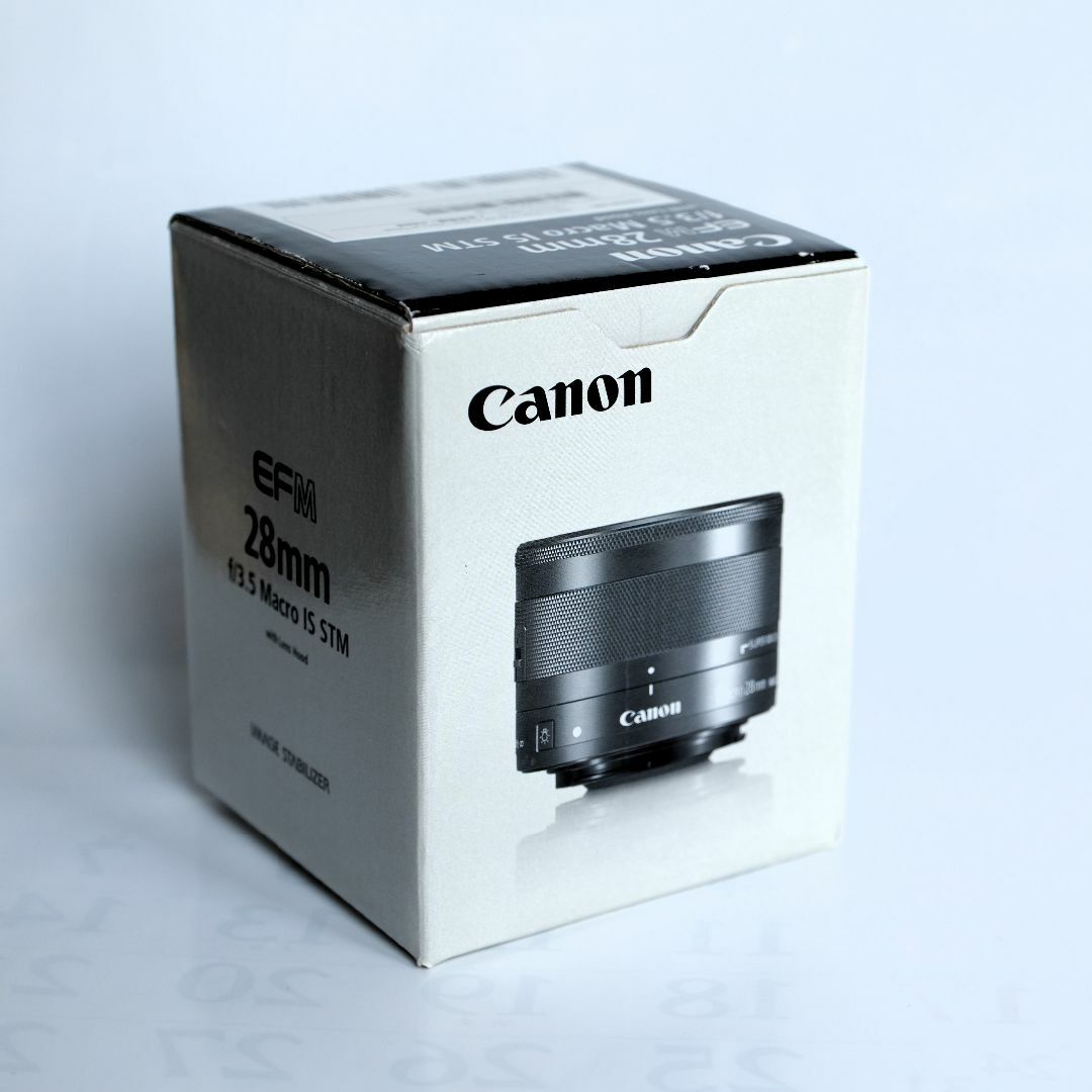 値下げ！CANON EFM28mm f/3.5 Macro IS STM