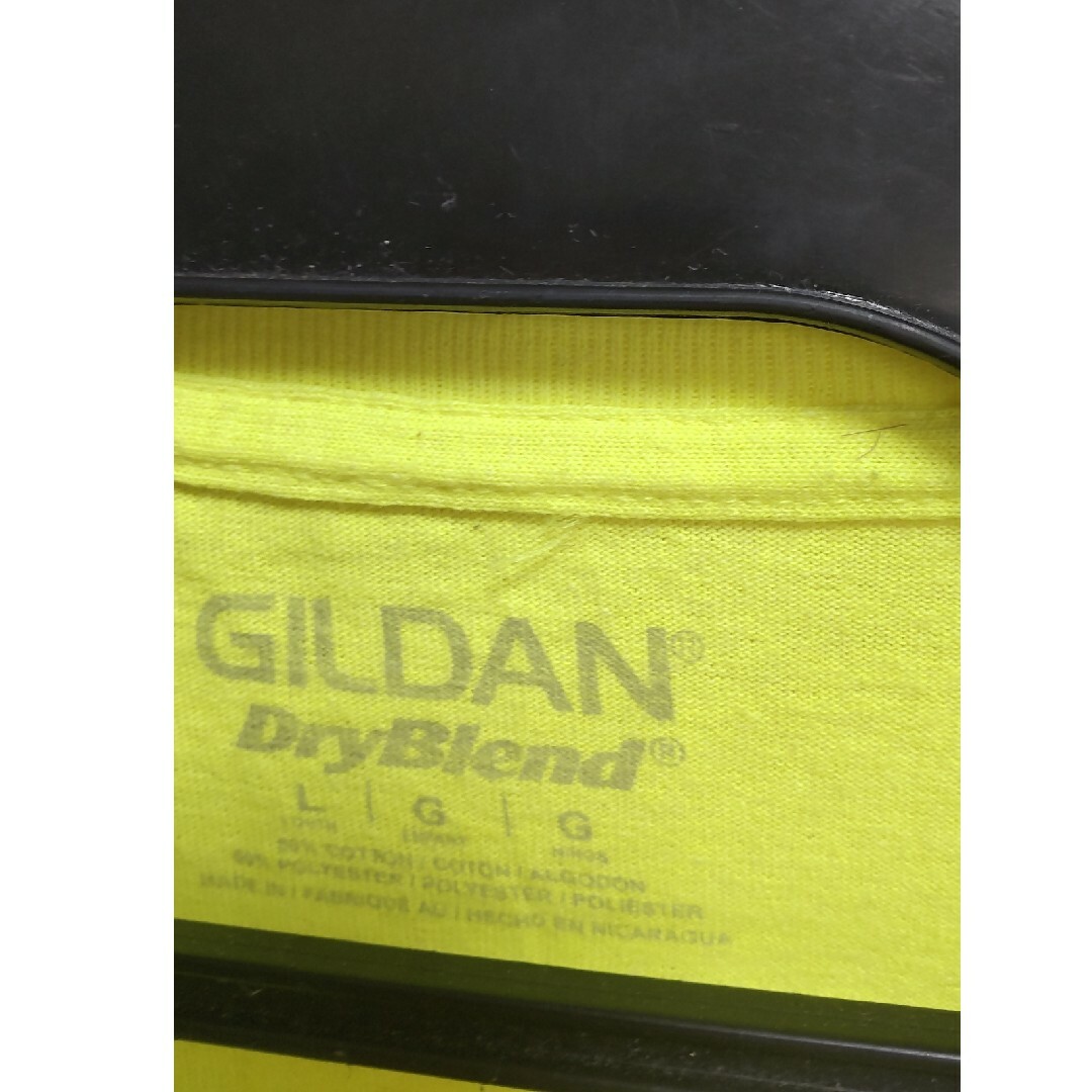 GILDAN(ギルタン)のGILDAN Surge Adventure Park Tシャツ キッズ/ベビー/マタニティのキッズ服男の子用(90cm~)(Tシャツ/カットソー)の商品写真