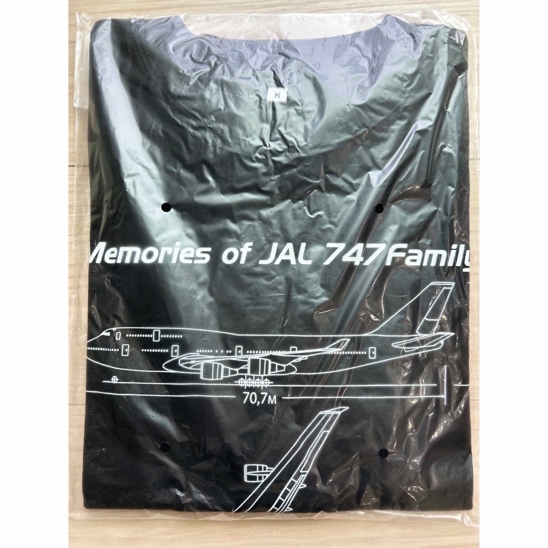 JAL(日本航空)(ジャル(ニホンコウクウ))のJAL 747-400 メモリアルTシャツ　黒　新品未使用 エンタメ/ホビーのテーブルゲーム/ホビー(航空機)の商品写真