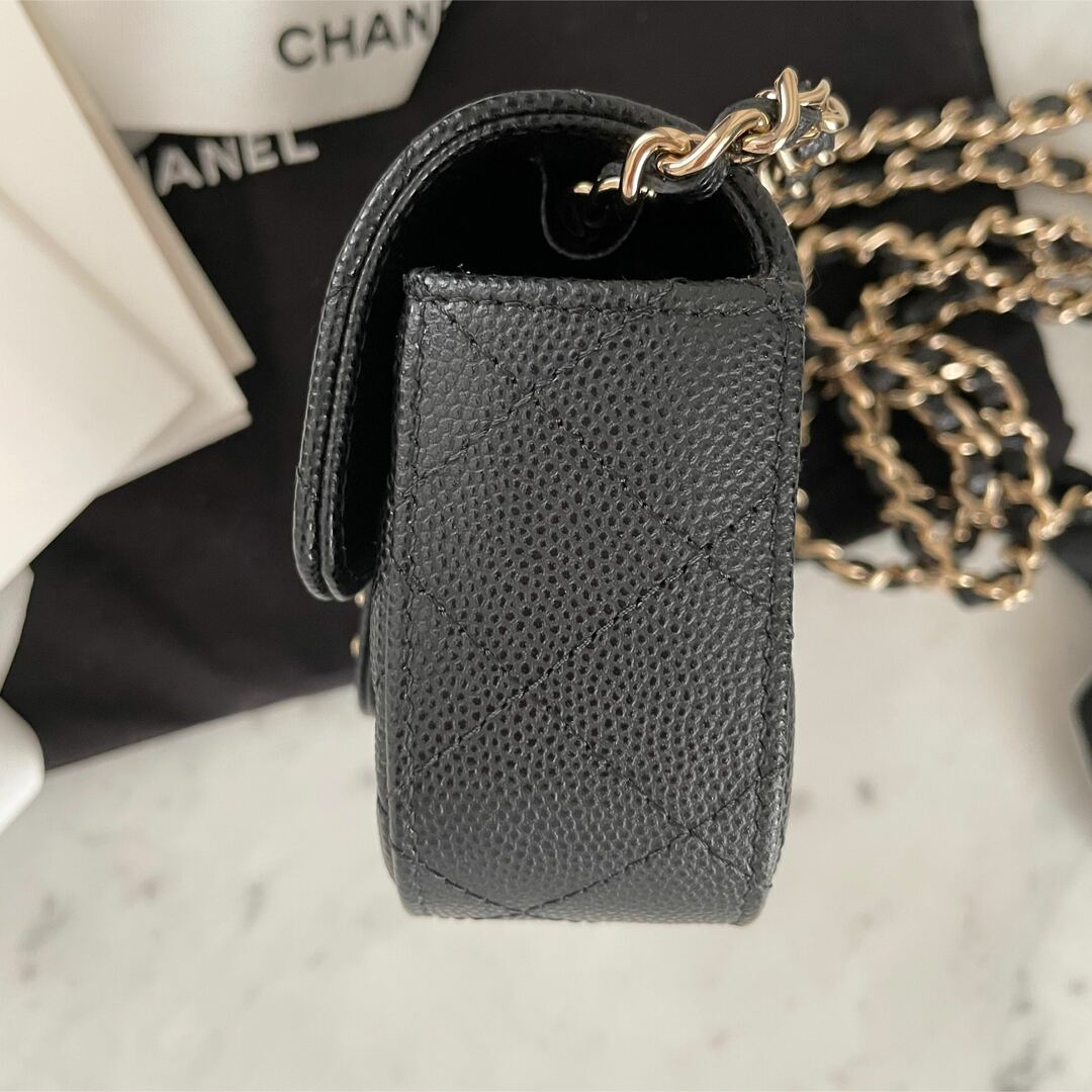 CHANEL(シャネル)のCHANEL クラシックチェーンクラッチ　ポシェット レディースのバッグ(ショルダーバッグ)の商品写真