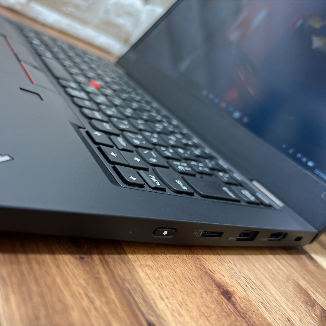 【美品】2020年モデルThinkpad☘爆速SSD256GB☘i3第10世代