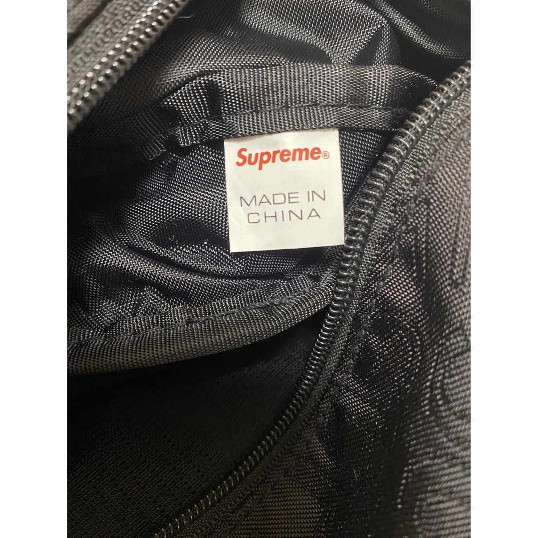 Supreme(シュプリーム)のシュプリーム メンズのバッグ(ウエストポーチ)の商品写真