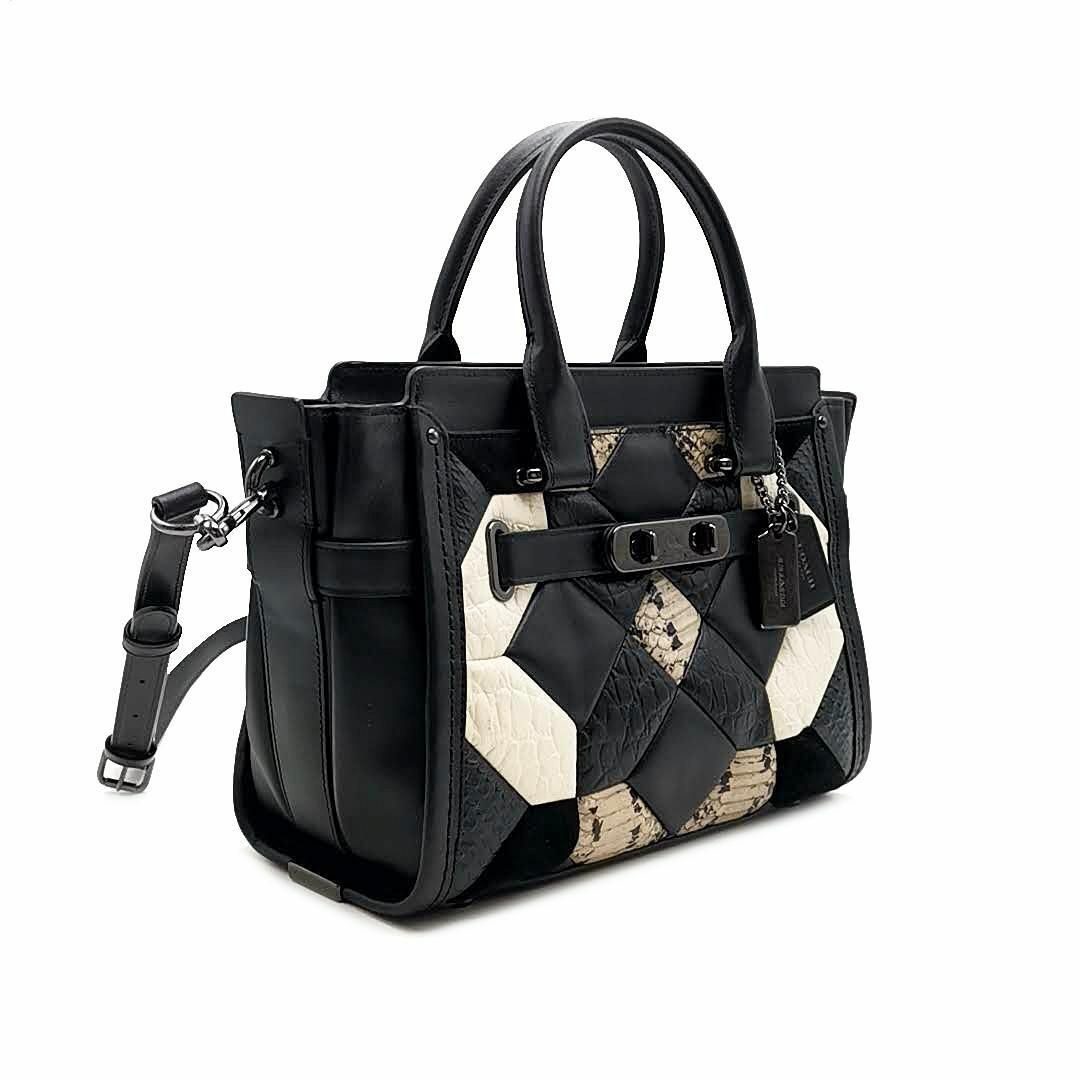 COACH - 超美品 コーチ COACH ショルダーバッグ スワッガー 03