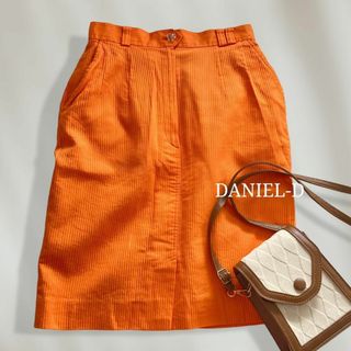 【美品】　DANIEL-D　レトロカジュアル　上質コーデュロイスカート　花ボタン(ひざ丈スカート)