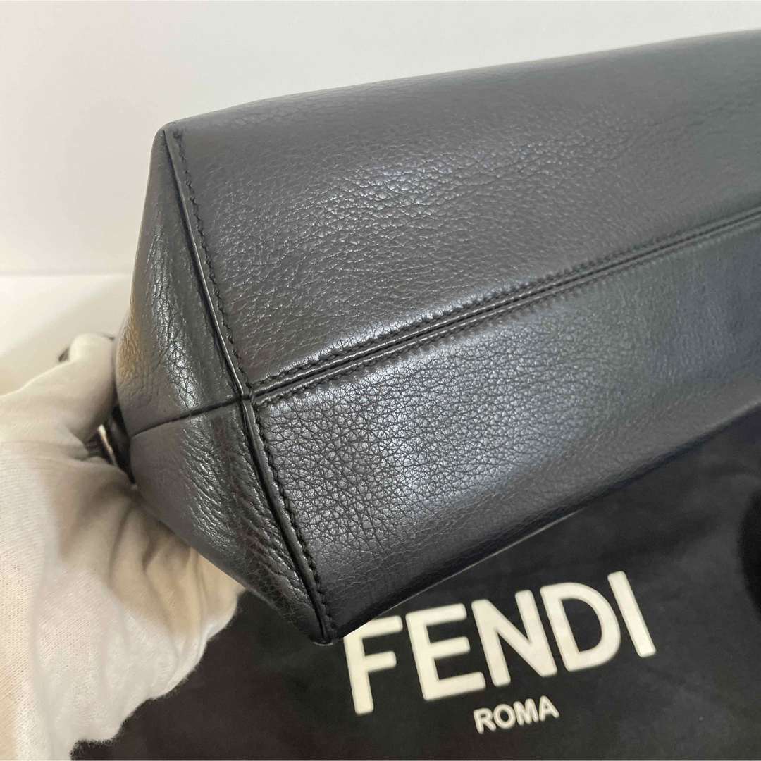 FENDI(フェンディ)の【美品】フェンディ　バイザウェイ　ミディアム　ブラック　黒　ショルダーバッグ レディースのバッグ(ショルダーバッグ)の商品写真
