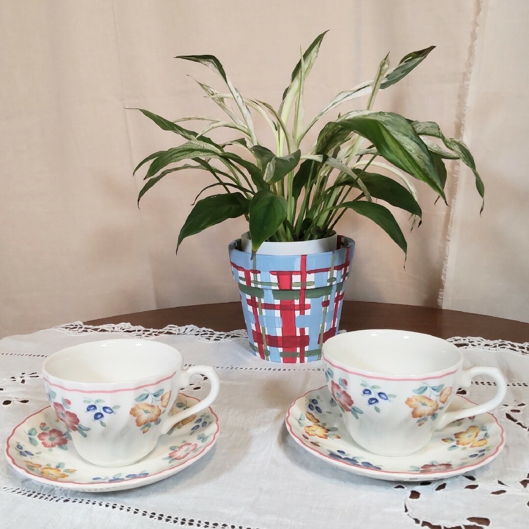 WEDGWOOD - Churchill イギリス ヴィンテージティーカップ 2客の通販