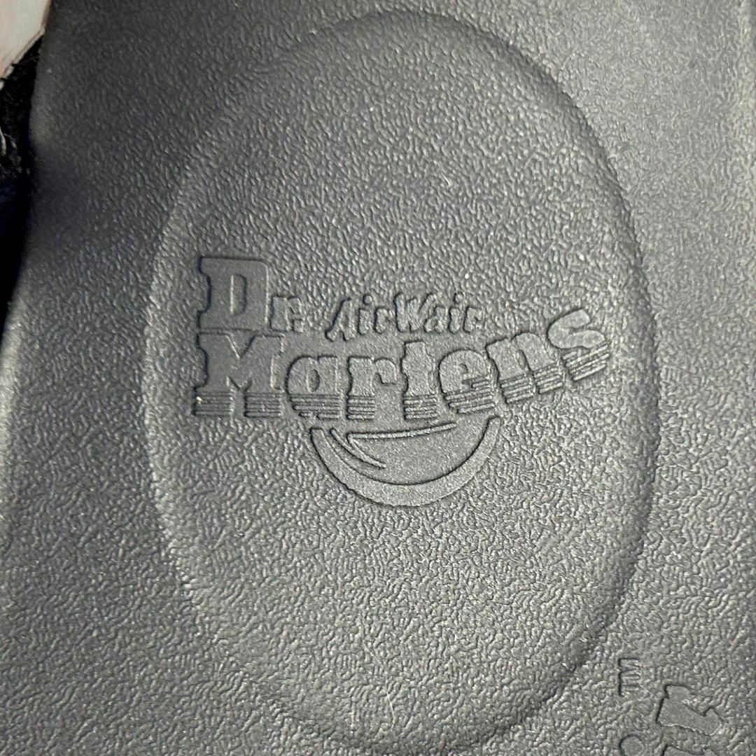 Dr.Martens(ドクターマーチン)の【良品】ドクターマーチン サンダル BLAIRE ブラックエナメル　UK5 レディースの靴/シューズ(サンダル)の商品写真