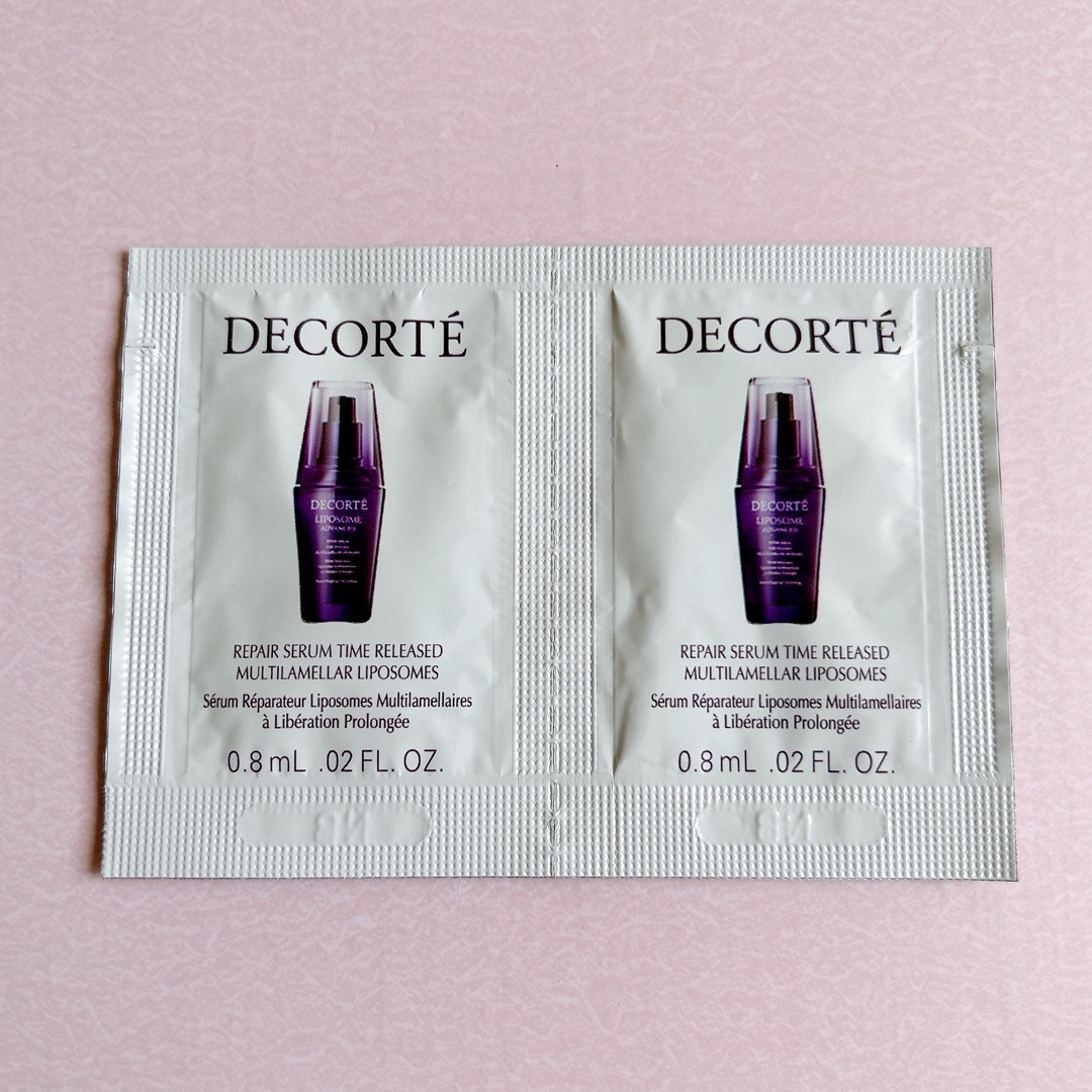 COSME DECORTE(コスメデコルテ)の☆コスメデコルテ　リポソーム　美容液　0.8ml×2包 コスメ/美容のスキンケア/基礎化粧品(美容液)の商品写真