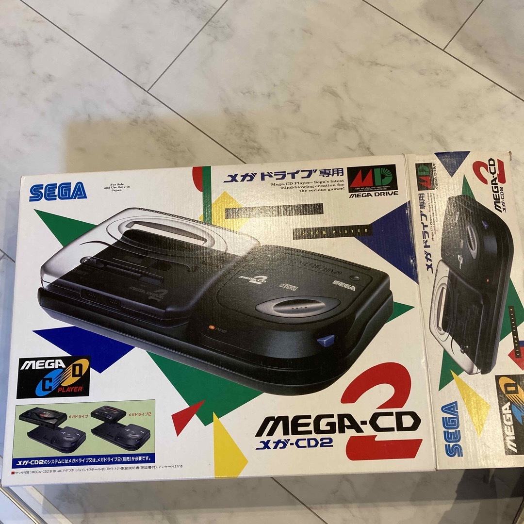 SEGA(セガ)のメガCD2 エンタメ/ホビーのゲームソフト/ゲーム機本体(家庭用ゲーム機本体)の商品写真