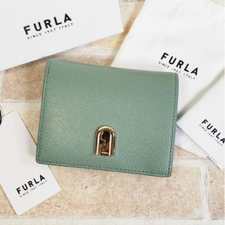 フルラ(Furla)の美品 フルラ FURLA ☆ ロゴ レザー 二折財布 コンパクトウォレット(財布)