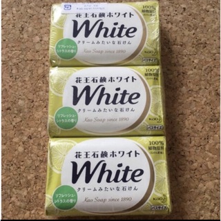 カオウ(花王)の花王石鹸ホワイト 130g×3 リフレッシュシトラスの香り 新品 (その他)