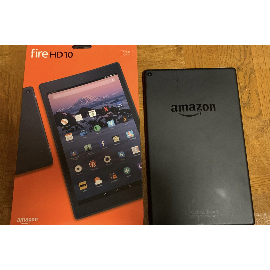 Amazon(アマゾン)のほぼ新品 無音化済み タブレット Fire HD10 Amazon 郵送対応可 スマホ/家電/カメラのPC/タブレット(タブレット)の商品写真