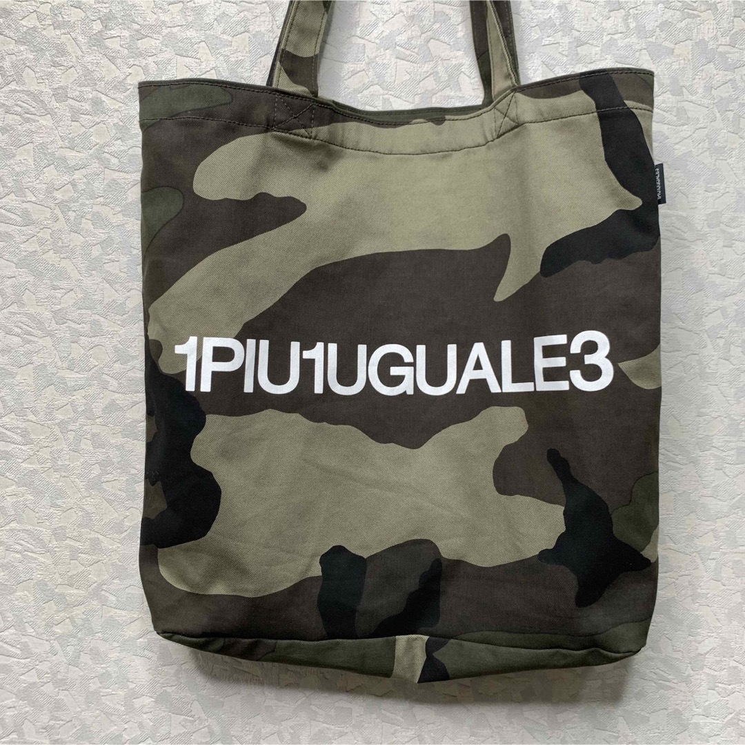 1piu1uguale3(ウノピゥウノウグァーレトレ)の即日発送 希少 1piu1uguale3 BIG CAMO JUST TOTE メンズのバッグ(トートバッグ)の商品写真