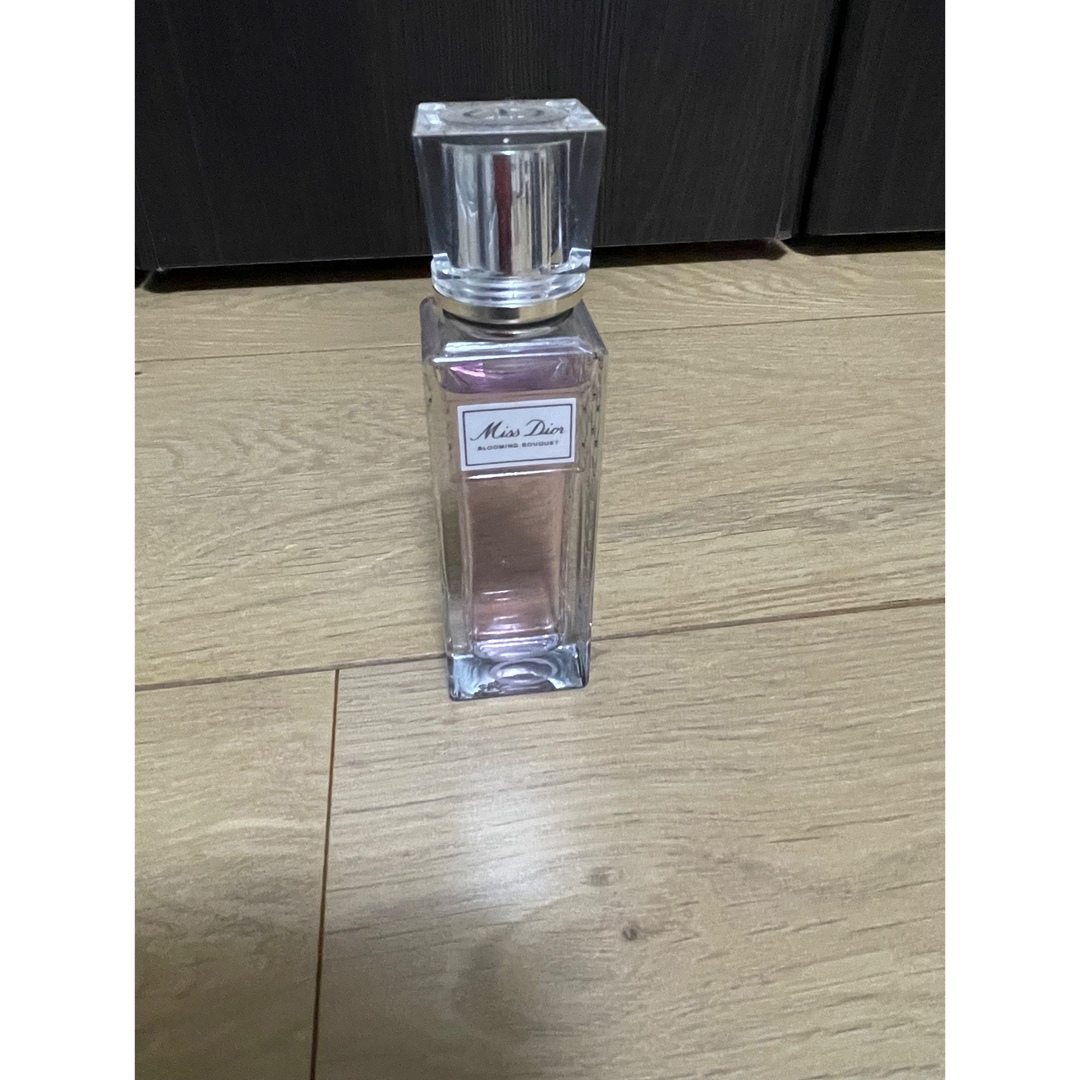 Dior(ディオール)のミス ディオール ブルーミング ブーケ ローラー パール / 20mL コスメ/美容の香水(香水(女性用))の商品写真