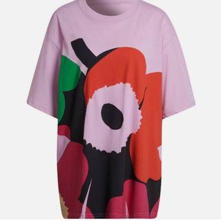 マリメッコ(marimekko)の【最終お値引き！】marimekko　adidas　コラボＴシャツ　タグ付き新品(Tシャツ(半袖/袖なし))