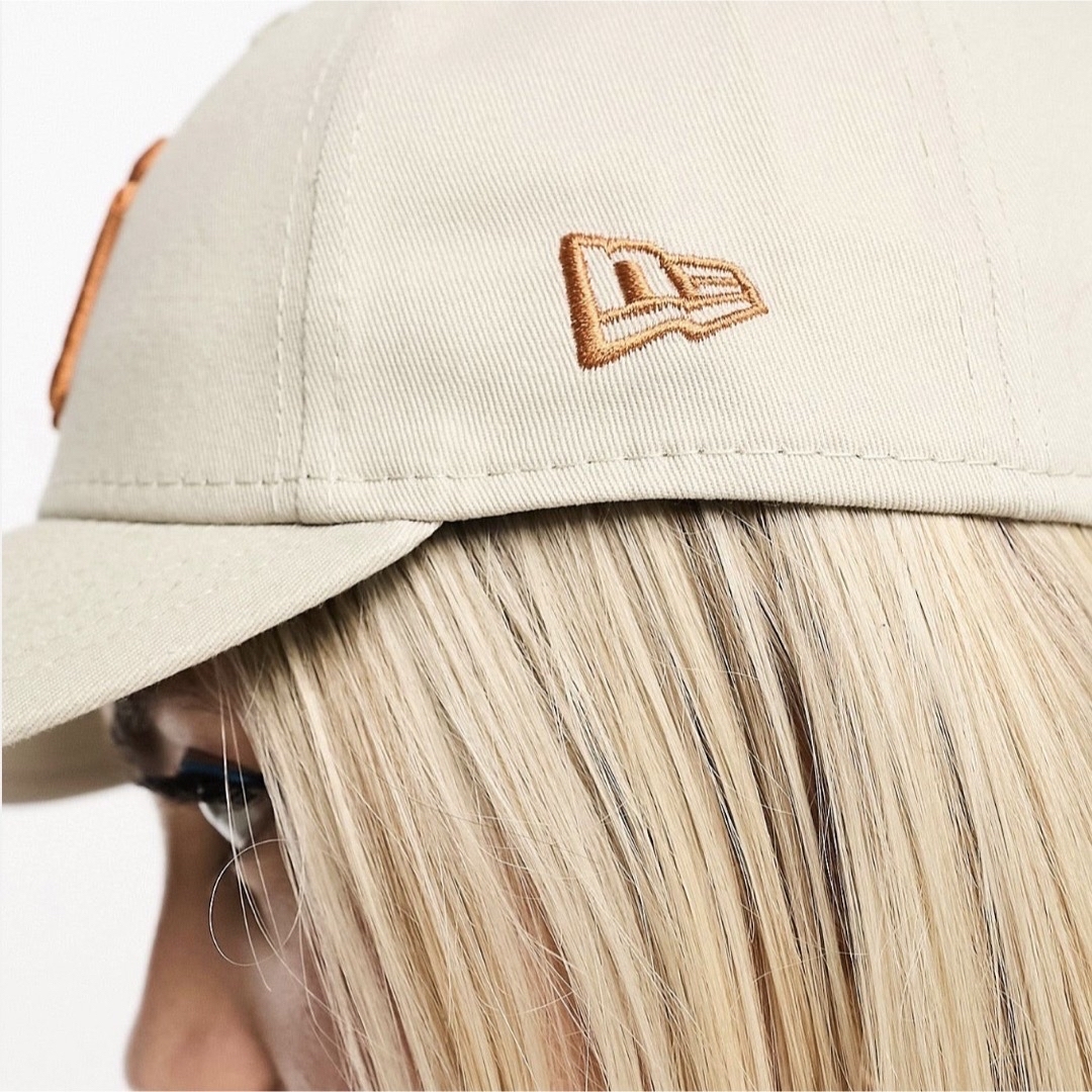 NEW ERA(ニューエラー)の【新品未使用】NEW ERA ニューエラ NY キャップ  ベージュ レディースの帽子(キャップ)の商品写真