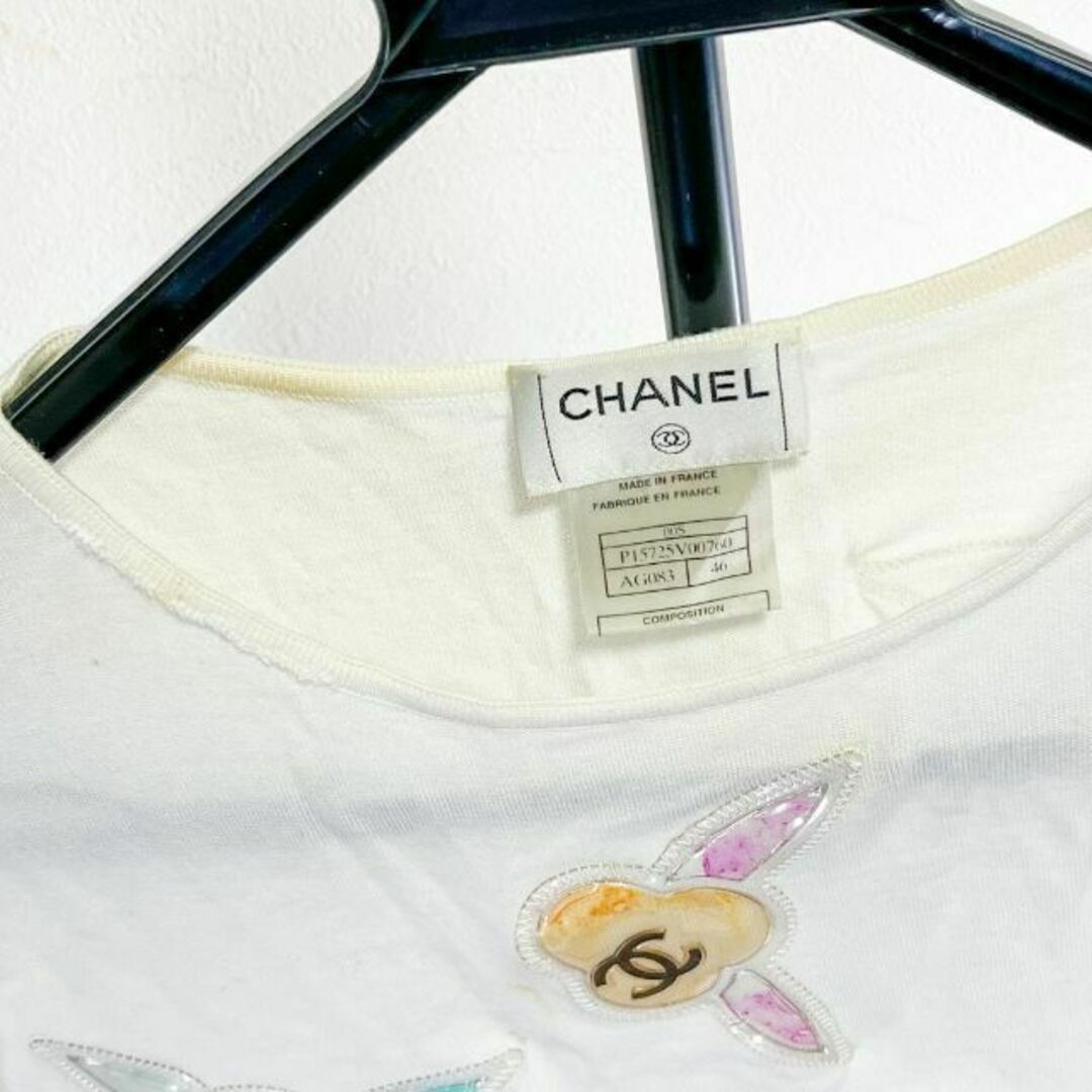 CHANEL(シャネル)のCHANEL シャネル　袖なし　シャツ　ホワイト　ノースリーブ　ブラウス　半袖 レディースのトップス(Tシャツ(半袖/袖なし))の商品写真