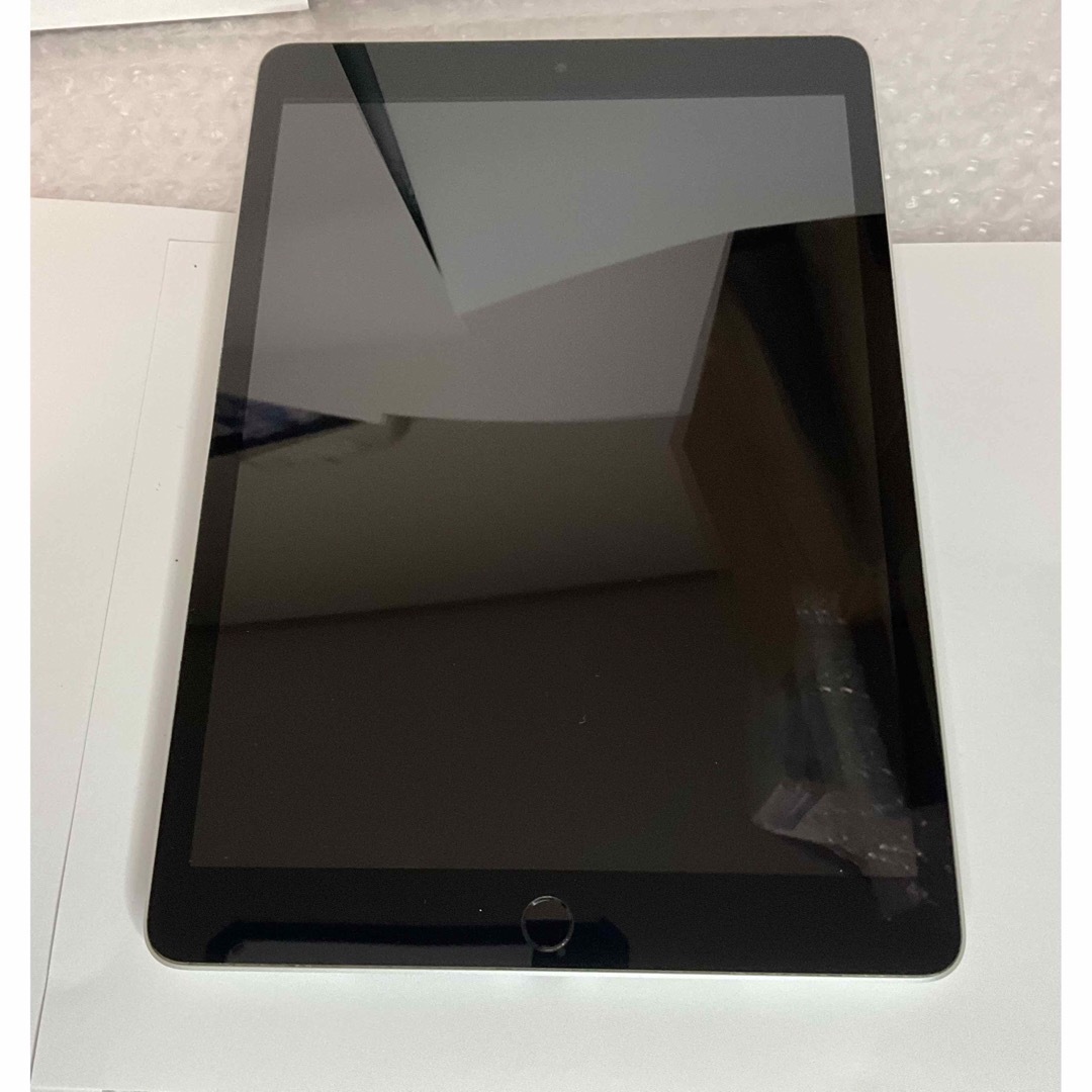 iPad 第9世代 MK2L3J/A WiFi 64GB シルバー 2021年版 - タブレット iPad 第9世代 MK2L3J/A WiFi 64GB シルバー 2021年版 - タブレット