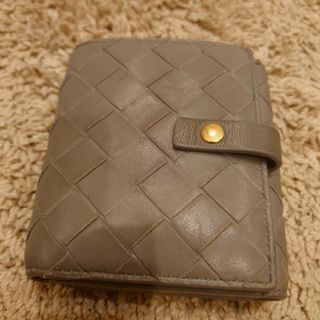 ボッテガヴェネタ(Bottega Veneta)のBOTTEGA VENETA ボッテガ　2つ折財布　グレー(財布)