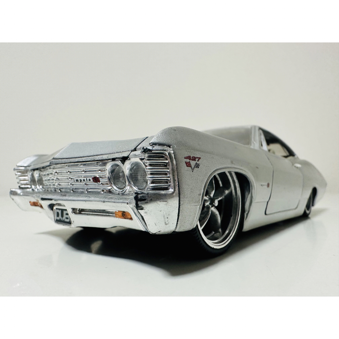 Jada/’67Chevyシボレー Impalaインパラ ローライダー 1/24