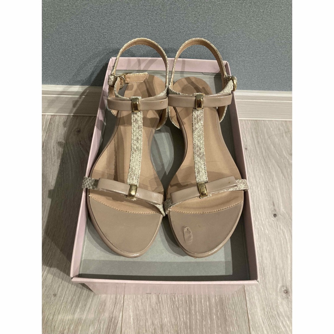 DIANA(ダイアナ)のDIANA❁本革サンダル レディースの靴/シューズ(サンダル)の商品写真