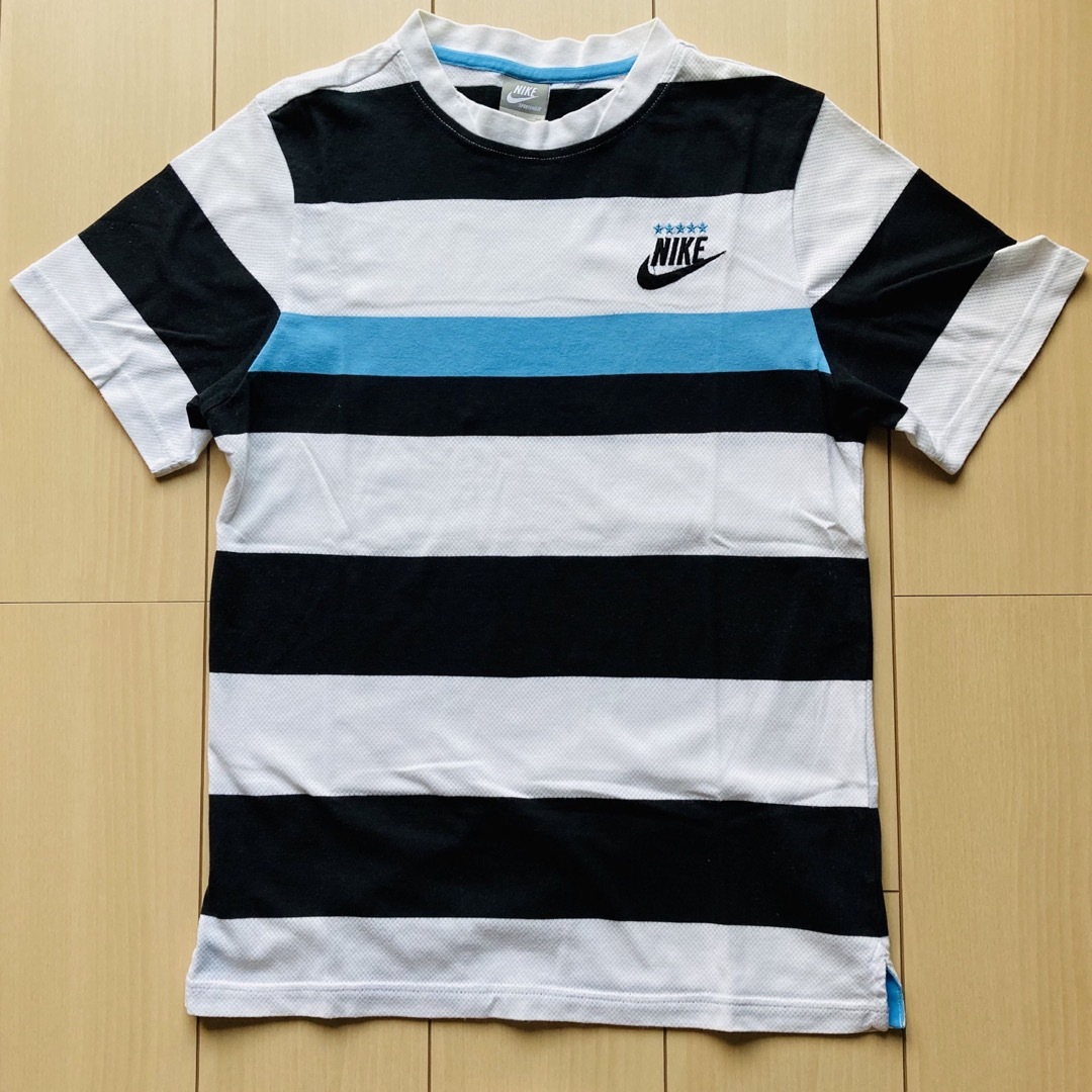 NIKE(ナイキ)のNIKE Tシャツ　2枚セット　160 キッズ/ベビー/マタニティのキッズ服男の子用(90cm~)(Tシャツ/カットソー)の商品写真