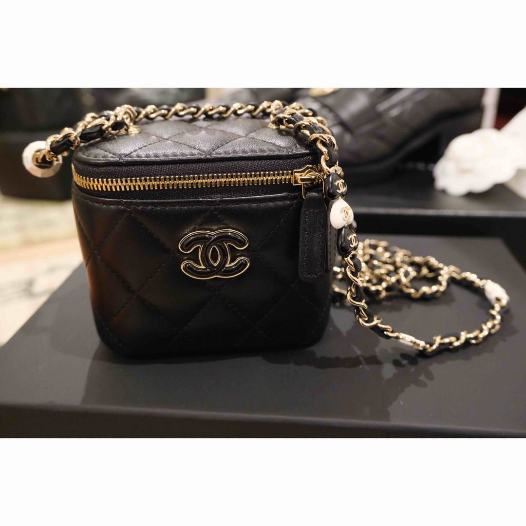 CHANEL シャネル　バニティ　ミニバッグ　ショルダーバッグ　クラッチ