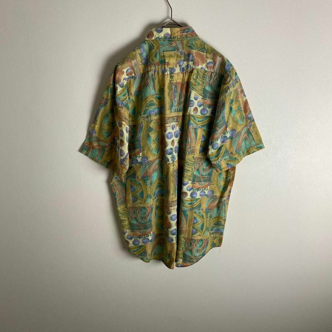 半袖シャツ 総柄 柄シャツ 幾何学模様 黄色 緑 紫 オレンジ 古着】の