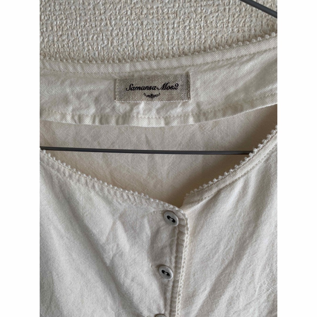 SM2(サマンサモスモス)のSM2 クリームベージュシャツ レディースのトップス(シャツ/ブラウス(半袖/袖なし))の商品写真