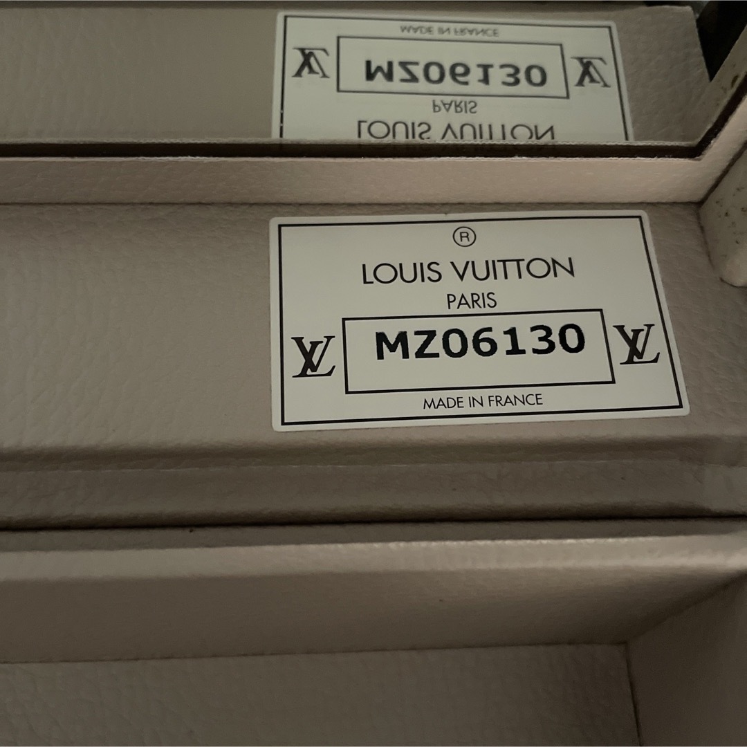 LOUIS VUITTON - ルイヴィトン メイクボックスの通販 by なの LOUIS VUITTON - ルイヴィトン メイクボックスの通販 by なの