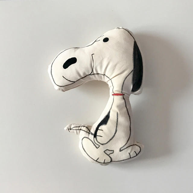 Snoopy スヌーピーダイカットクッションの通販 By お問い合わせください スヌーピーならラクマ