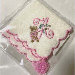 タオル　ハンカチ刺繍　イニシャル