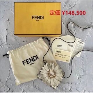 フェンディ(FENDI)のフェンディ FENDI キャナィ フラワー マイクロ ショルダーバッグ(ショルダーバッグ)