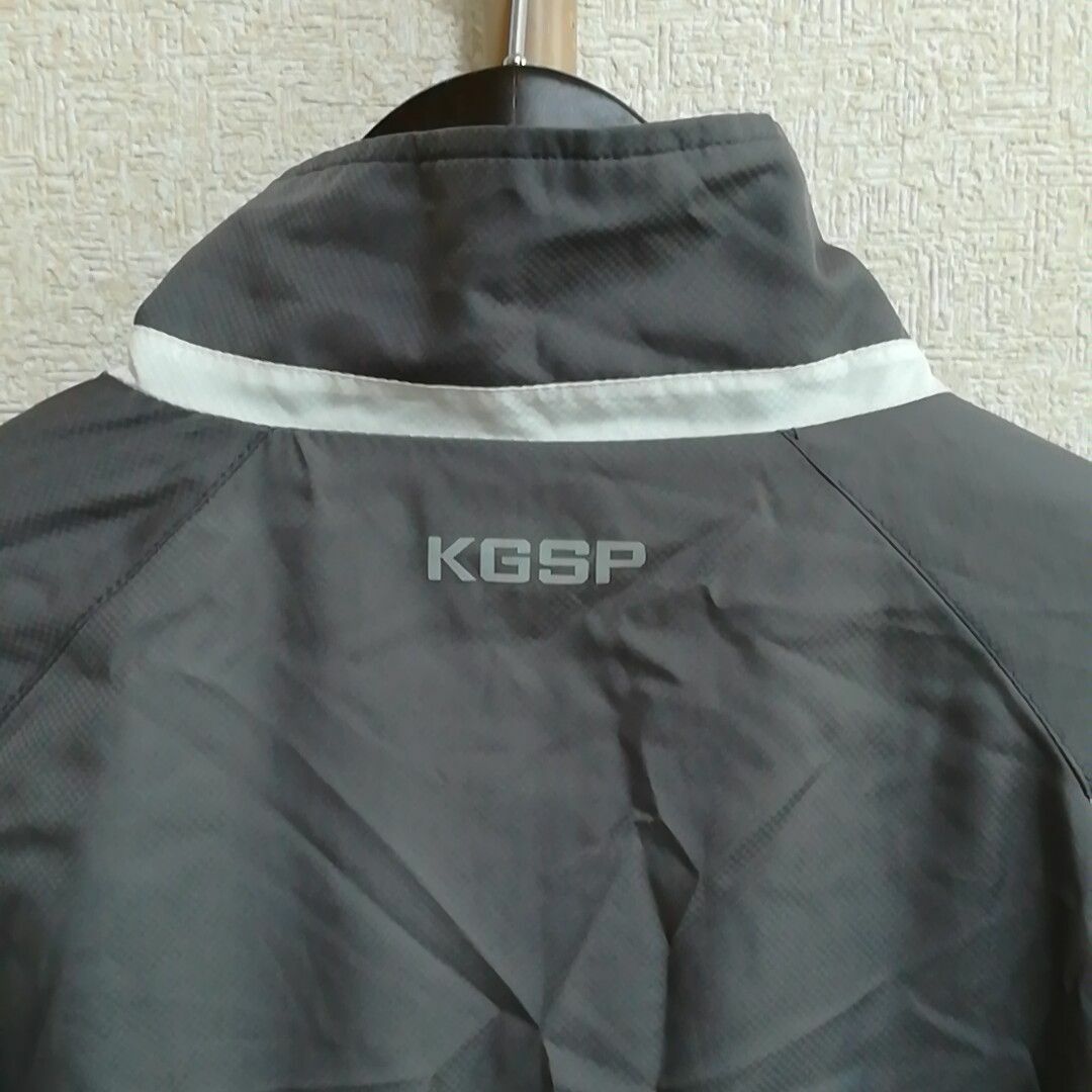 KANGOL(カンゴール)のKANGOL SPORT ジャージ シャカシャカ  グレー Ｍ メンズ ✓606 メンズのジャケット/アウター(ナイロンジャケット)の商品写真