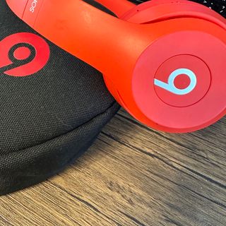 ビーツ(Beats)のbeats solo3 wireless RED シトラスレッド(ヘッドフォン/イヤフォン)