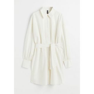 エイチアンドエム(H&M)の【新品】ベルテッドシャツドレス(ひざ丈ワンピース)